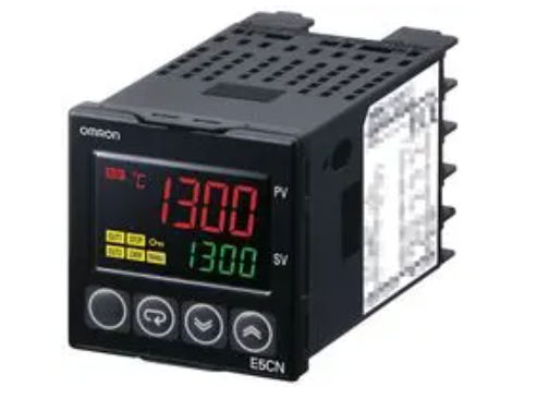 E5CN-R2MT-500 100-240AC   Controller, Digital Temp, 48x48mm, Relay Out, Thermoc In, 100-240VAC, 2Aux Out